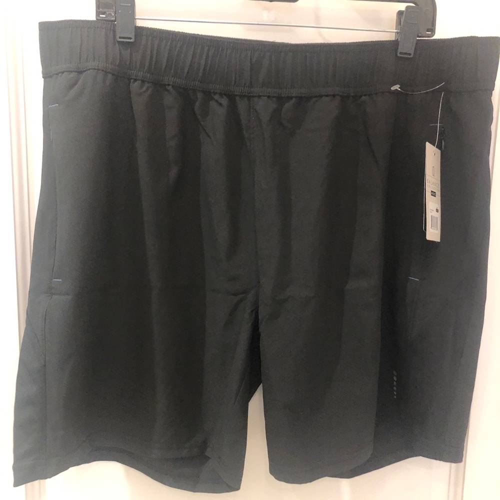Balance male shorts